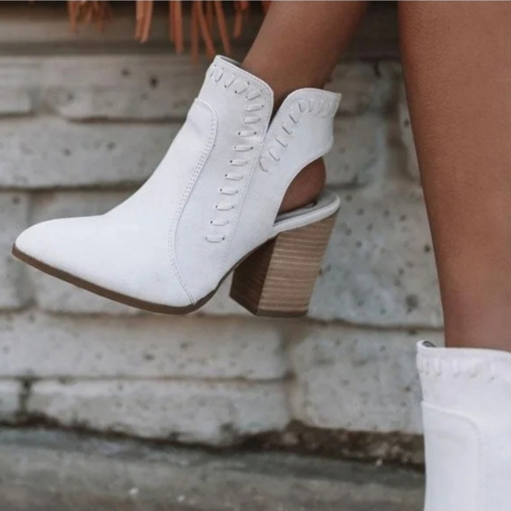 FSJ White Chunky Ankle Boots with Cutout Heel